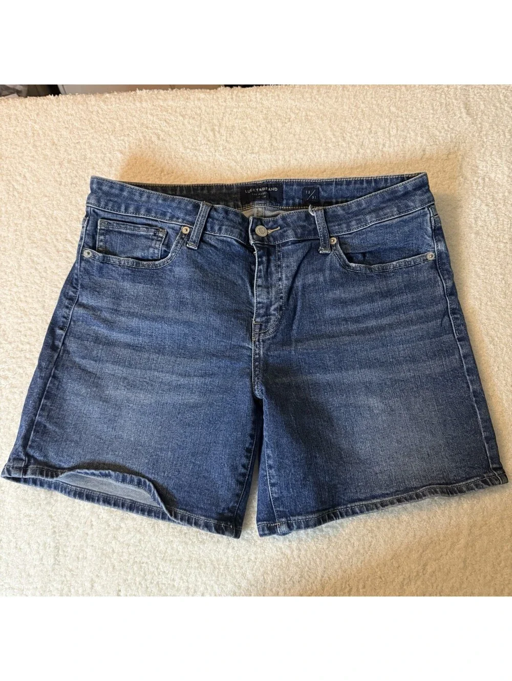 Lucky Brand The Roll Up Women’s Size 12/31 Denim Jean Shorts Blue Stretch